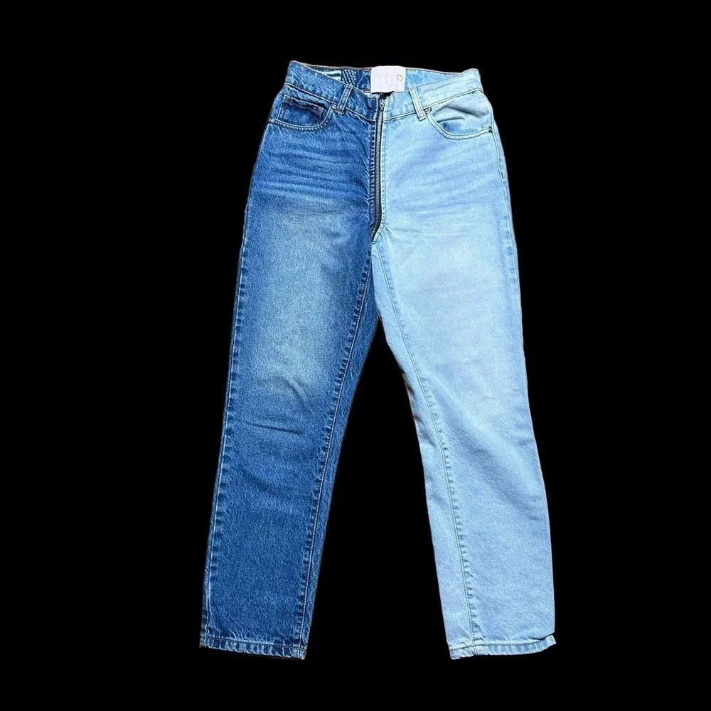 Revice Women's Two Tone Front to Back Zip Jean. Sz: 27
